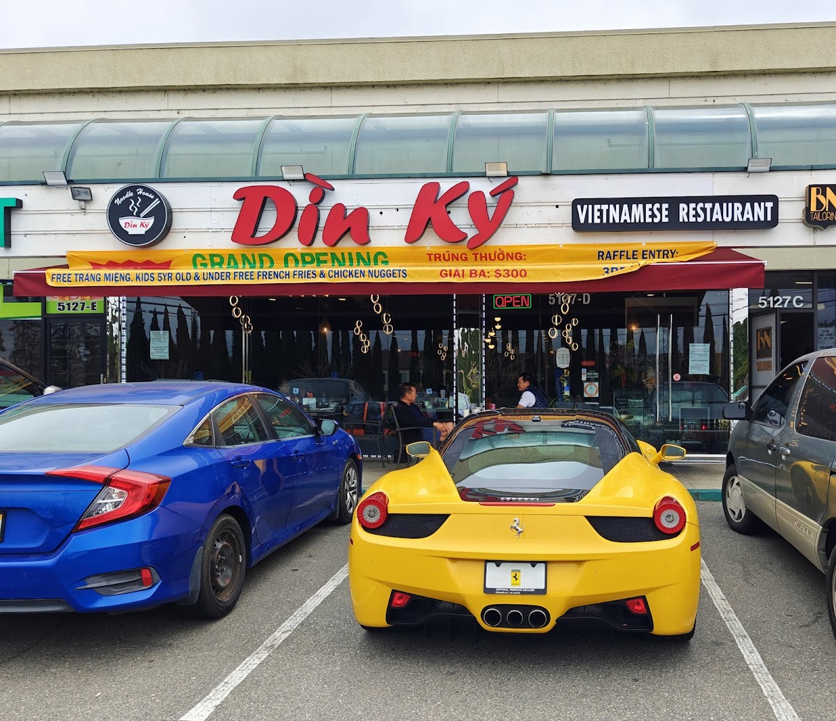 Din Ky & Pho Vietnamese Restaurant